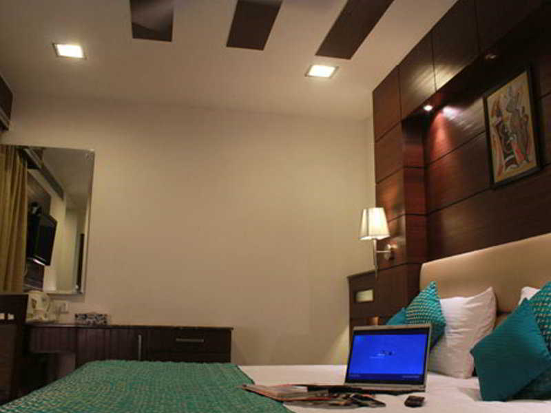 Fabhotel Admire Suites Nueva Delhi Exterior foto