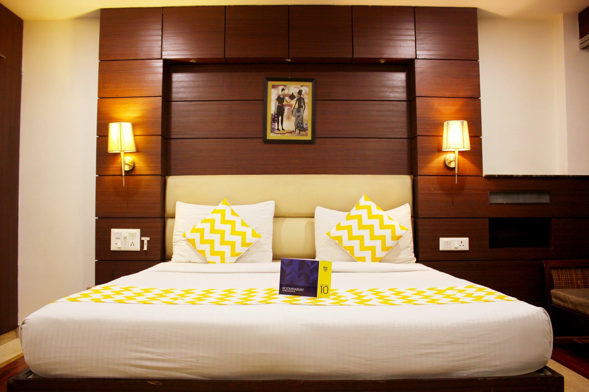 Fabhotel Admire Suites Nueva Delhi Exterior foto